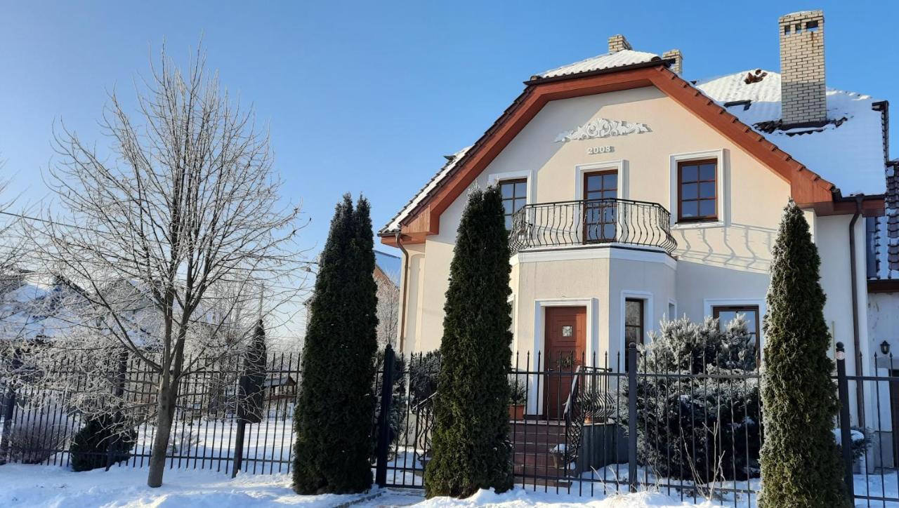 Anatoliya Guesthouse Kaliningrad Bagian luar foto